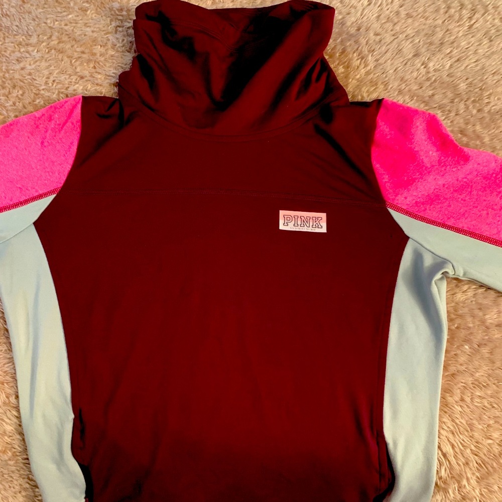 pink long sleeve crowl neck top